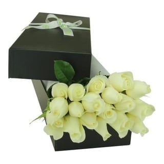 Stunning White Rose Box