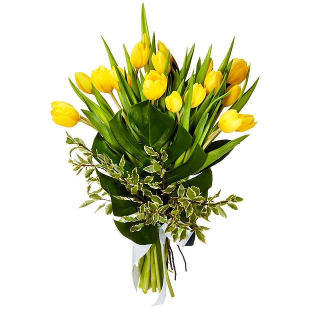 Yellow tulip bouquet