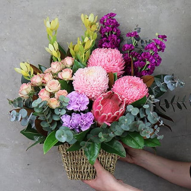 Monet`s Muse Flower Basket