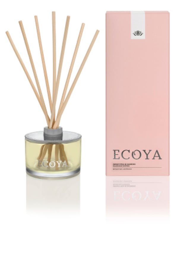 Romeo & Juliet & ECOYA Reed Diffuser Gift Combo (Sydney Only)