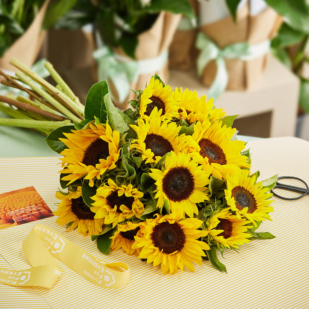 Beautiful Dozen Sunflower Bouquet