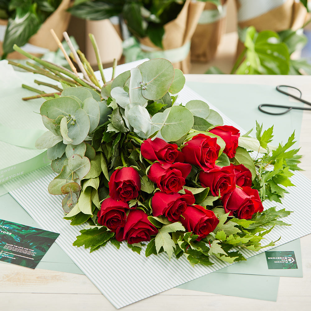 Sweet Sentiments Rose Bouquet