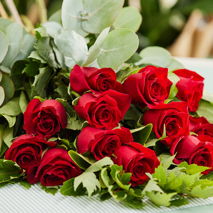 Sweet Sentiments Rose Bouquet