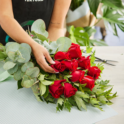 Sweet Sentiments Rose Bouquet