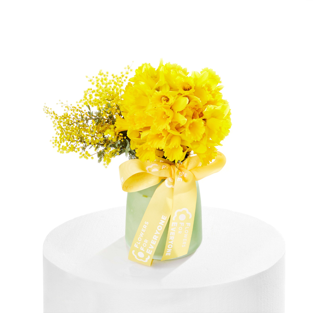 Sweet Daffodil Vase