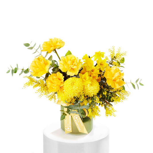 Daffodil Daydream Vase