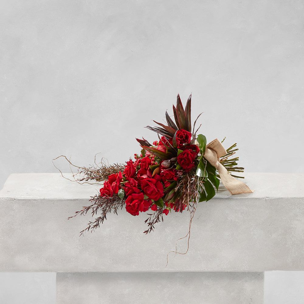 CRIMSON ELEGANCE SHEAF