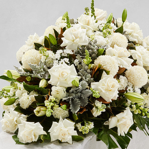 TRADITIONAL WHITE MIXED CASKET