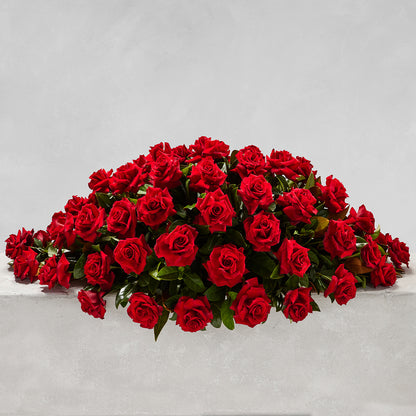 CLASSIC RED ROSE CASKET