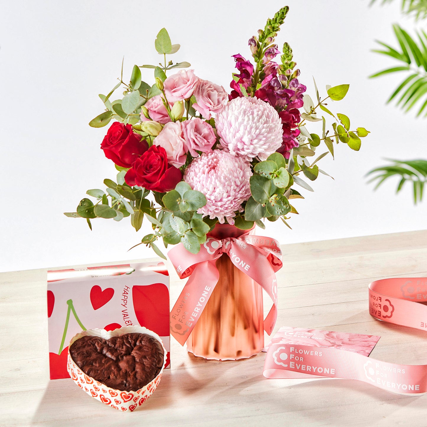 The Perfect Pair Vase & Brownie