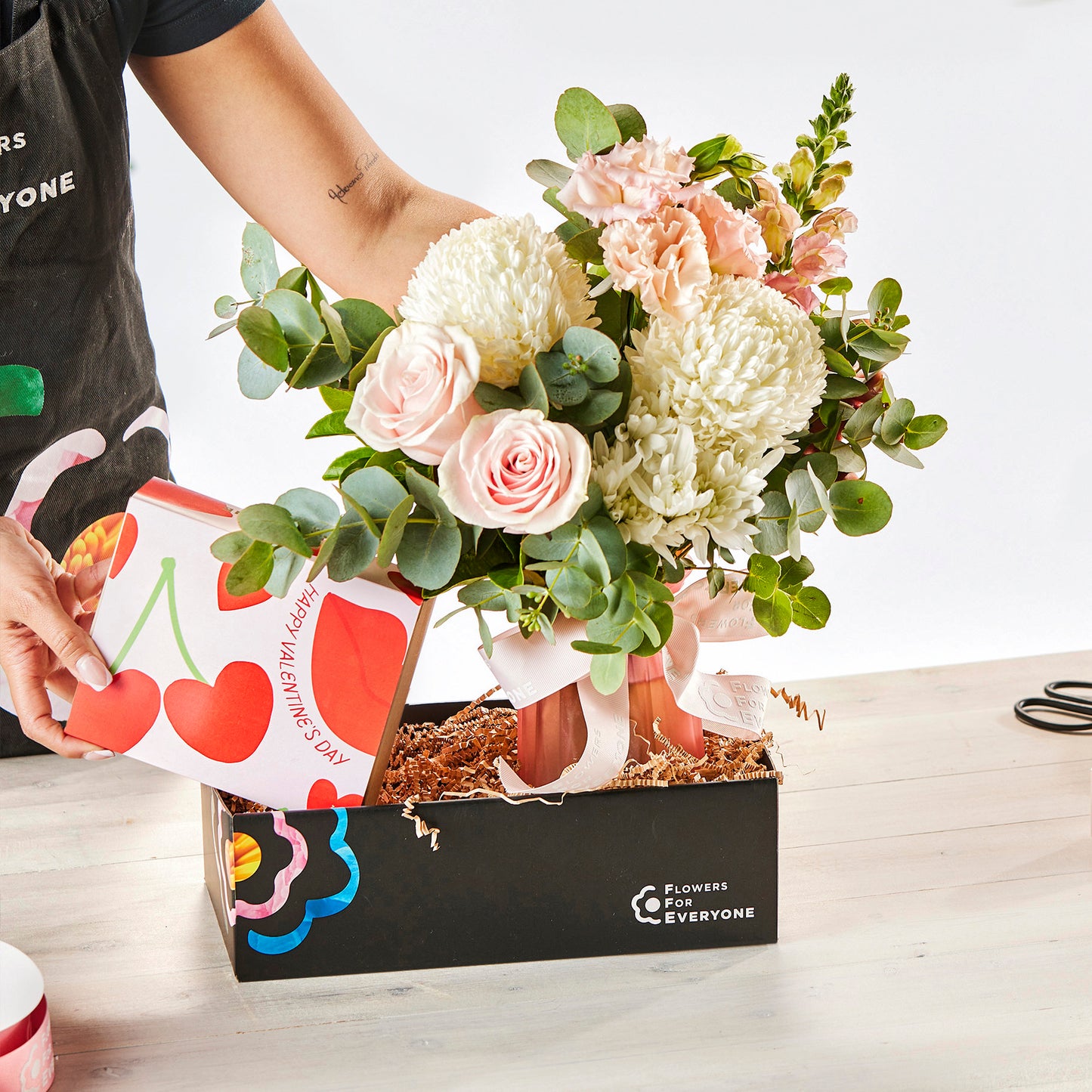 Sweet Pink Vase & Brownie