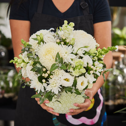 Berry White Flower Pot