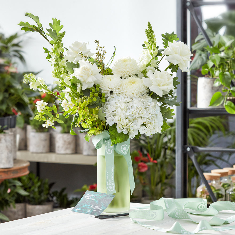 White Christmas Elegance Vase
