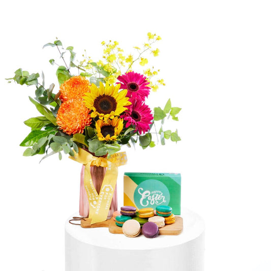 Bright Easter Vase with Macarons