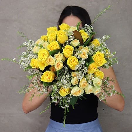 https://www.flowersforeveryone.com.au/limoncello-rose-posy/