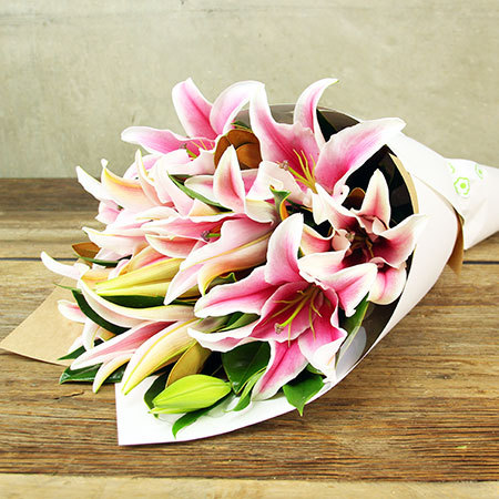 Pink oriental lily flowers delivered