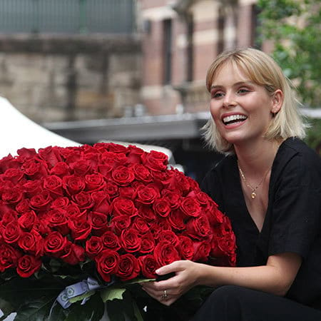 250 Red Roses