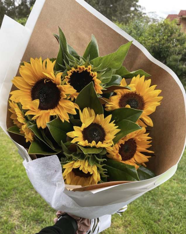 Celebrate World Smile Day 2021 With Our Gorgeous Sunflower Delivery Sydney Service