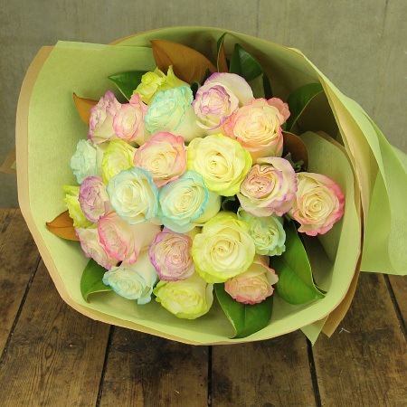 Marshmellow Rose Bouquet (Sydney Only)