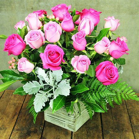 Roses for Mum with Free Candle (Sydney Only)