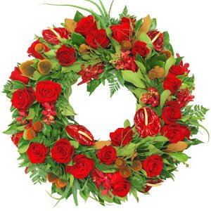 Natural Red Sympathy Wreath